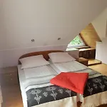 Limba فندق مبيت وإفطار كوشتيليسكا